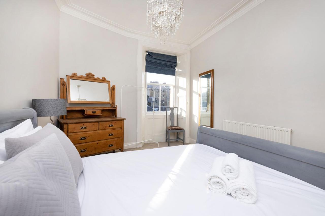 Joivy Old Town 1-Bed Apartment With Stunning Views 爱丁堡 外观 照片